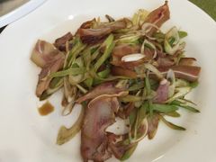 -顺峰渔港中国人的餐厅