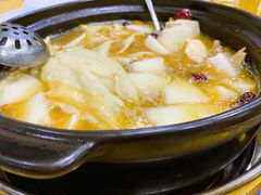 -濠轩阁特色生蚝火锅(水湾路店)