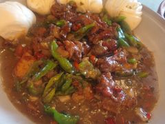 青椒鸡沾卷子-鑫巴蜀小镇 · 水煮鱼专研店(玉桥店)