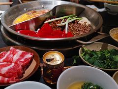 -四小区火锅·巷子里的重庆火锅(花照壁店)