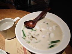 -荣家黄鱼面(南京西路店)