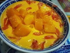 杨枝甘露-广信牛奶甜品世家(台东店)