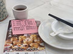 -万山楼海鲜酒家·二十三年老字号