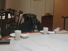 -梅利汴京烤鸭•开封豫菜地标店(东大街店)