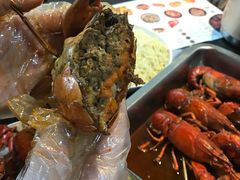 -三妹小龙虾·黄油蟹(华侨城总店)