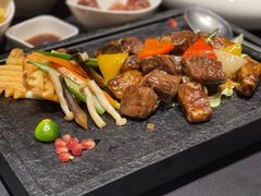 鹅肝牛肉粒-RIVIERA 松鹤楼(外滩店)