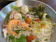 -周记蟹仔粉(侨港风情街店)