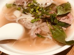 -Pho Asia 亚阁越南料理(上海来福士广场店)