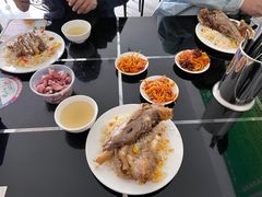 -特丰抓饭(莱茵庄园店)