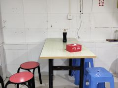 大堂-北门严记小吃(九华中路店)