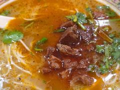 -金杨拉面王小吃面馆·牛三宝面·红烧牛肉粉