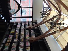 钟书阁-钟书阁(松江泰晤士小镇店)