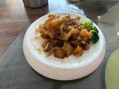 -今鲜源酒店·海鲜锅贴青岛菜(新湛路店)