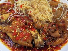 中辣辛辣猪蹄-贤花饭店(城阳店)