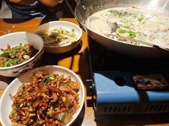 -格塘人家·山泉水煮鱼(望兴家园店)