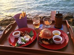 -Sunset Bar(丹绒亚路香格里拉店)