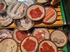 -尚品海鲜肥牛自助火锅(湖明店)