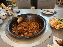 -日新铁锅焖面(坝上店)