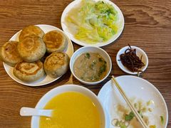 -清真吴记门钉肉饼·喜多利