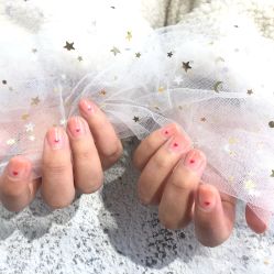 -UGIRL有个美甲