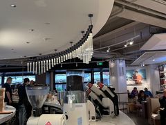 -Peet's 皮爷咖啡(东湖路手作店)