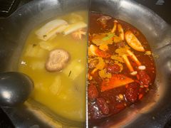 台式麻辣花胶鸡鸳鸯锅-湊湊火锅·茶憩(世博大道店)