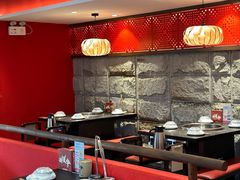 -醉董牛川派鲜肉自选火锅(烟台店)