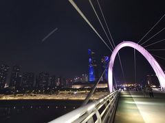 -南京眼步行桥