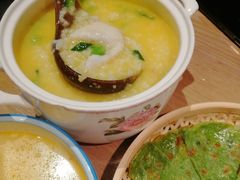 -山城外·非遗酸菜鱼(蜀都万达店)