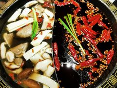 -纸盐河码头火锅(十八梯店)