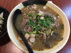 羊肉拼羊杂米粉-喜之羊·粉面档