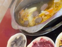 -储奇门鳝鱼火锅(总店)