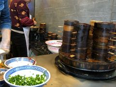 -曾笼笼牛肉饼