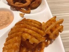 -必胜客(东大桥店)