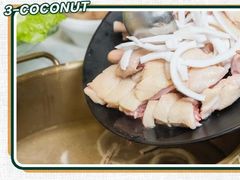 -三个椰子·现砍椰子鸡(金源CBD店)