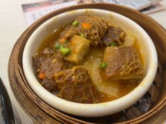 -万山楼海鲜酒家·二十三年老字号
