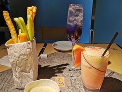 笔筒色拉-穹六人间 people 6(岳阳路店)