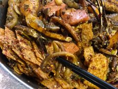 -嘎嘎鸭下巴·爆辣干锅(明教寺店)