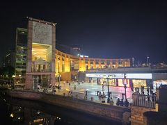 -泉城广场