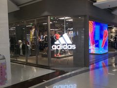 -adidas(正佳广场店)