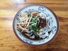 -再回首鸡肉米线(人民路一店)