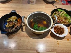 -怪噜范·老贵阳街头名小吃(汇金星力城店)