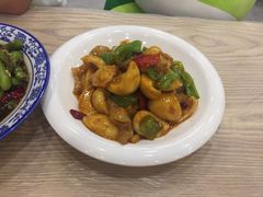 -江城燕子大排档(江汉路步行街店)