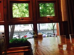 包房-遇见阿家村云南菜(魏公村店)