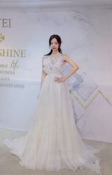 -LOVE SHINE婚纱·红鼎庄龙凤褂·妈妈装定制