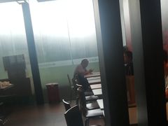 -麦当劳(深圳北站高铁店)