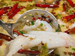 -江渔儿酸菜鱼·拔草餐厅(虎门君乐汇店)