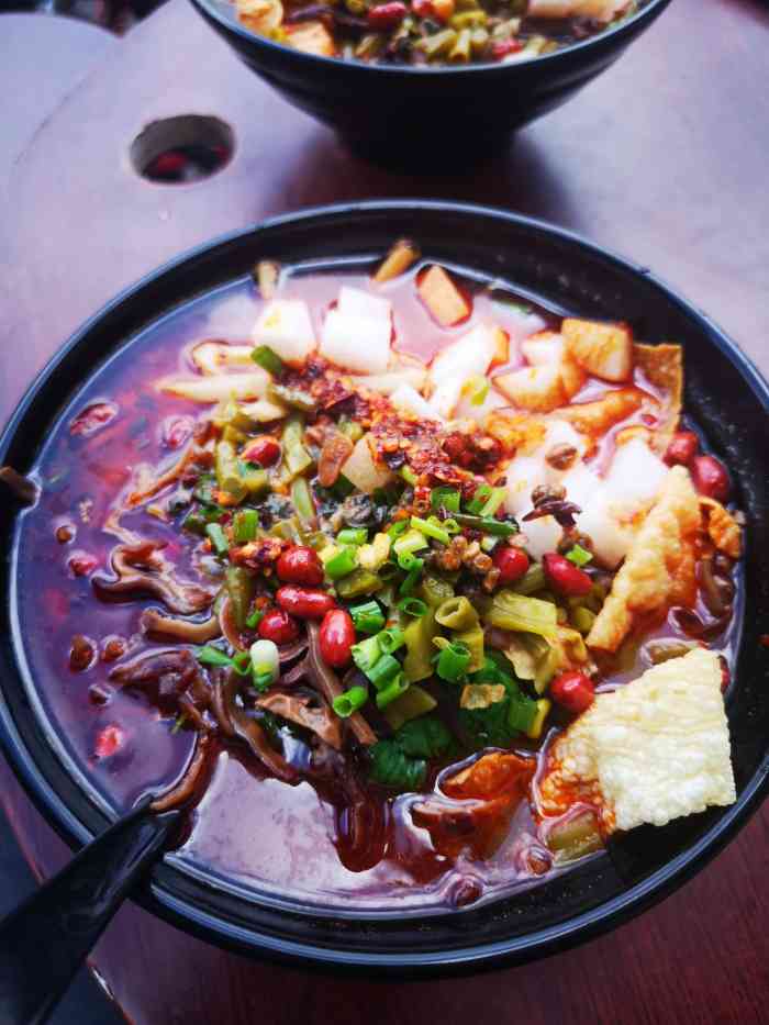 丽米螺蛳粉(周浦店)-"哈哈,小店,在上海这么多年,终于让我找到.