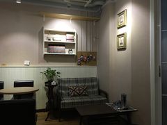 -Cafe Villa