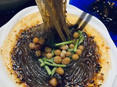 鸡油枞担担面-北京贵宾楼饭店·紫金